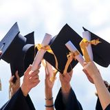 ΑΝΑΚΟΙΝΩΣΗ ΑΙΤΗΣΕΩΝ ΟΡΚΩΜΟΣΙΑΣ ΔΙΚΑΙΟΥΧΩΝ ΠΤΥΧΙΟΥ ΠΕΡΙΟΔΟΥ ΙΟΥΝΙΟΥ 2026. *ΠΡΟΘΕΣΜΙΑ ΜΕΧΡΙ ΚΑΙ ΤΗN ΠΑΡΑΣΚΕΥΗ 24 ΙΟΥΛΙΟΥ 2026 ΜΕΣΩ EPROTOCOL.UOA*